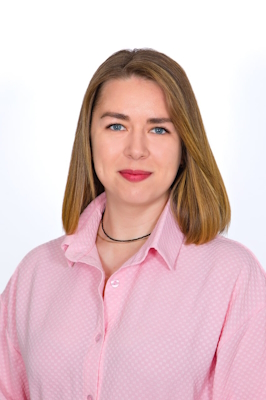 Хомякова Наталья Евгеньевна.